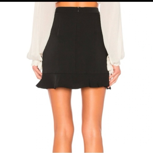 Superdown Milan Ruffle Mini Skirt in Black Size XS - Picture 3 of 8